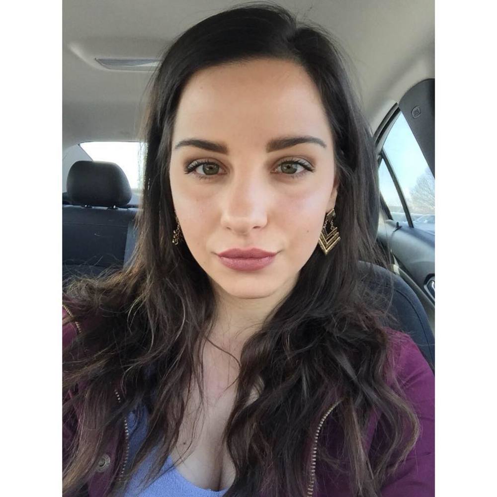 Meet your Posher, Sybil